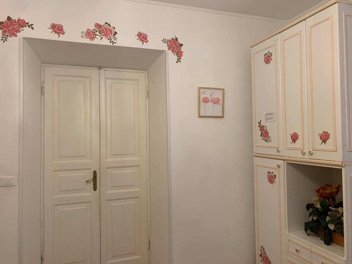 La Maison Di Francesco Janov Exteriér fotografie